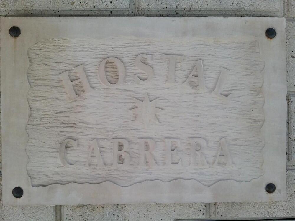 Exterior – Hostal Cabrera