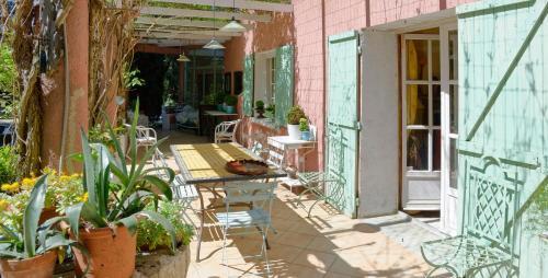 Foto general de Bed-and-Breakfast Le Domaine de Saint Veran