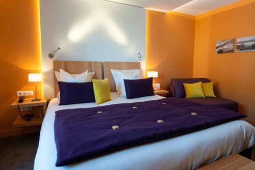 Foto de una habitación de Hotel &amp;amp; Résidence Les Vallées Labellemontagne