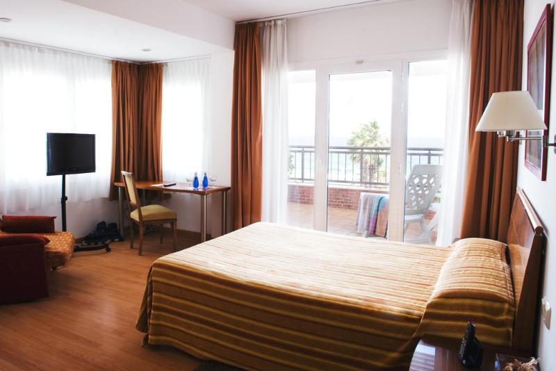 Foto de una habitación de Hotel Miramar Badalona