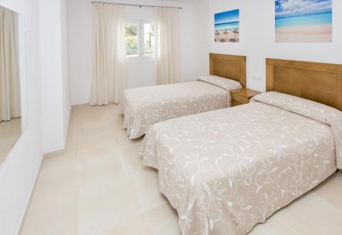 Foto de una habitación de Apartamentos Sofía Playa Ibiza
