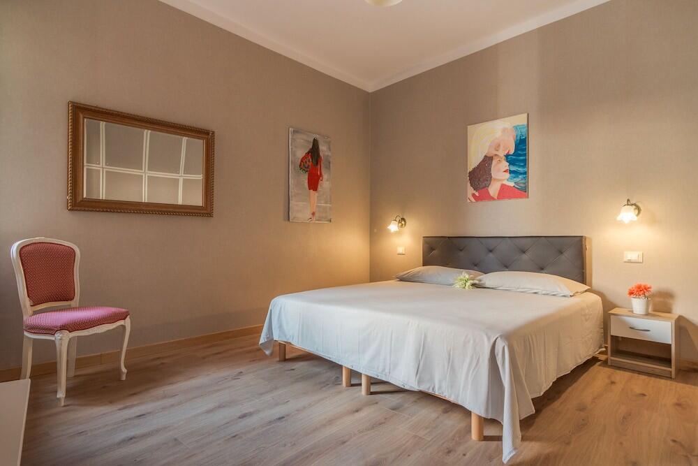 Apartamentos Family Colours near Rialto Mercato, Venecia. Desde 250.16