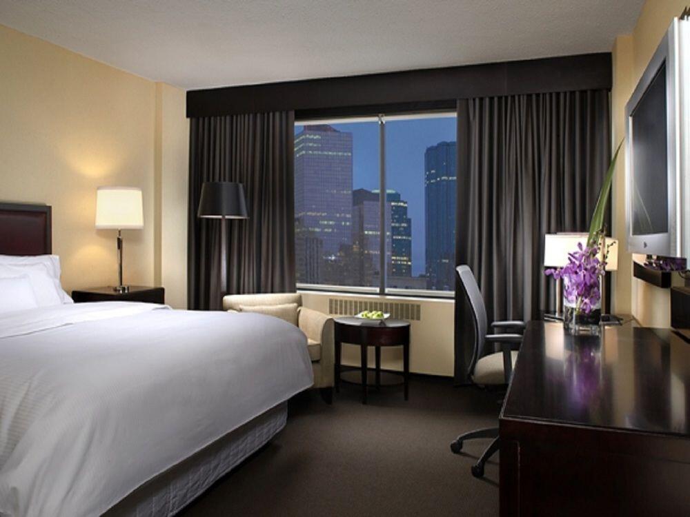 Foto de una habitación de Hotel The Westin Edmonton