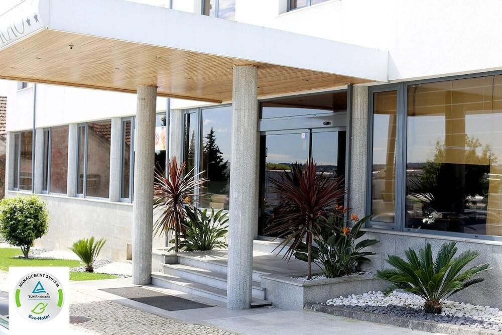Foto del exterior de Hotel Durao