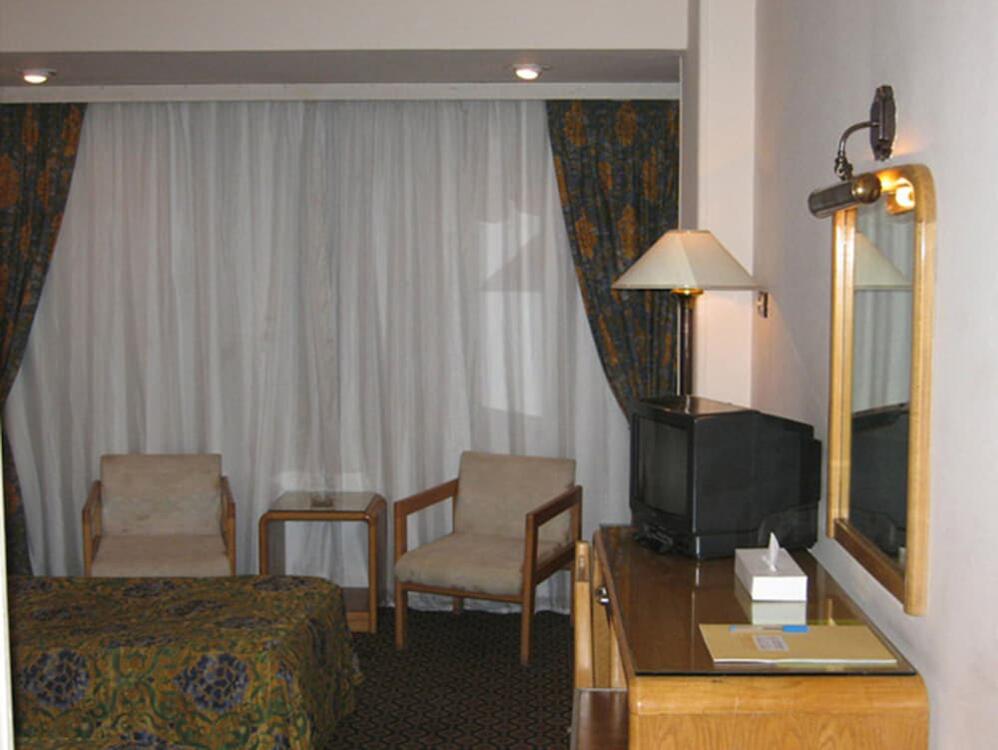 Foto de una habitación de Philippe Luxor Hotel
