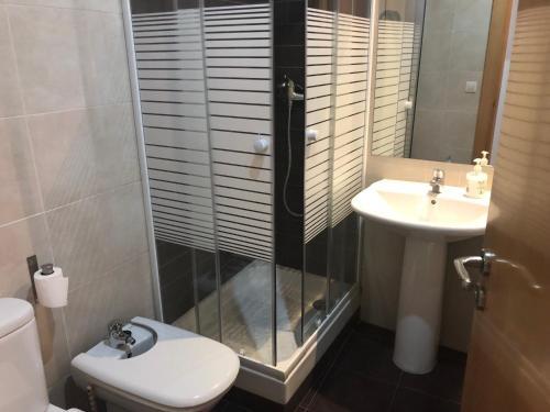 Foto del baño de Apartamentos Auhabitat Zaragoza, edificio de apartamentos turísticos con facilidad de parking