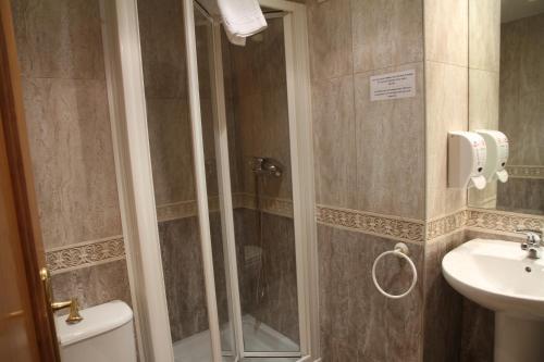 Foto del baño de Hostal Acella