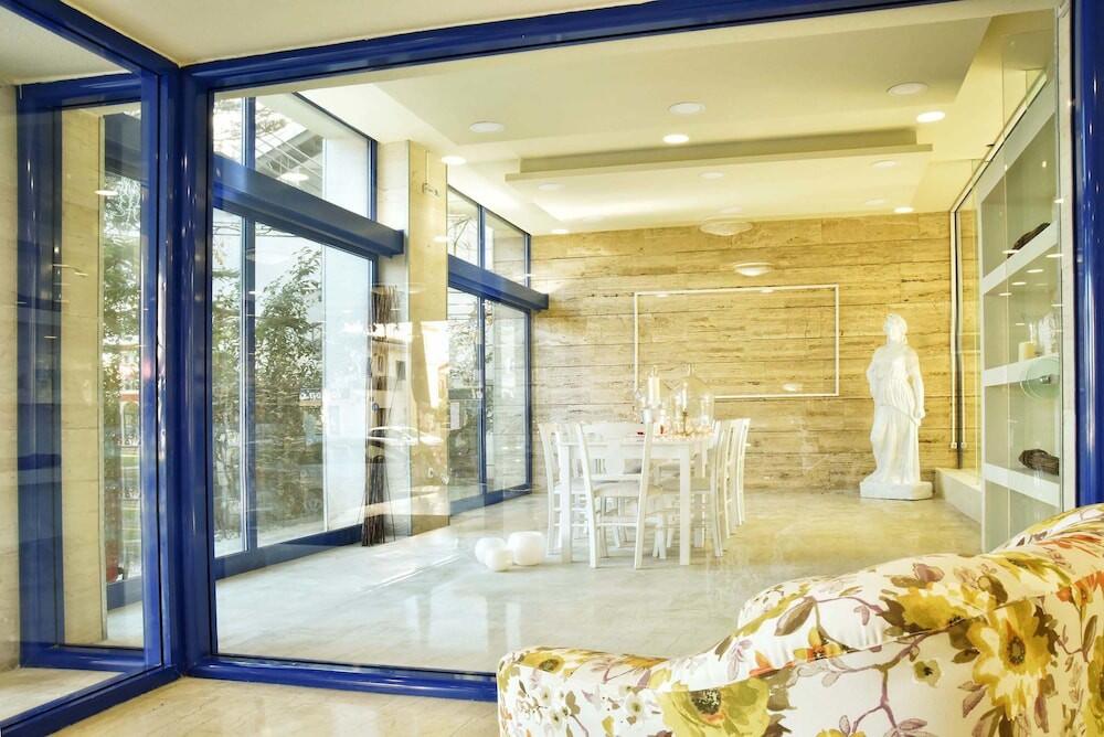 Foto del exterior de Ionion Star Hotel