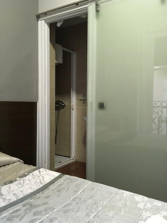 Foto de una habitación de Pensión La Bilbaina - Albergue Logroño