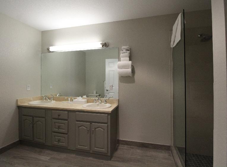 Foto general de Hotel Grand Caymanian Resort