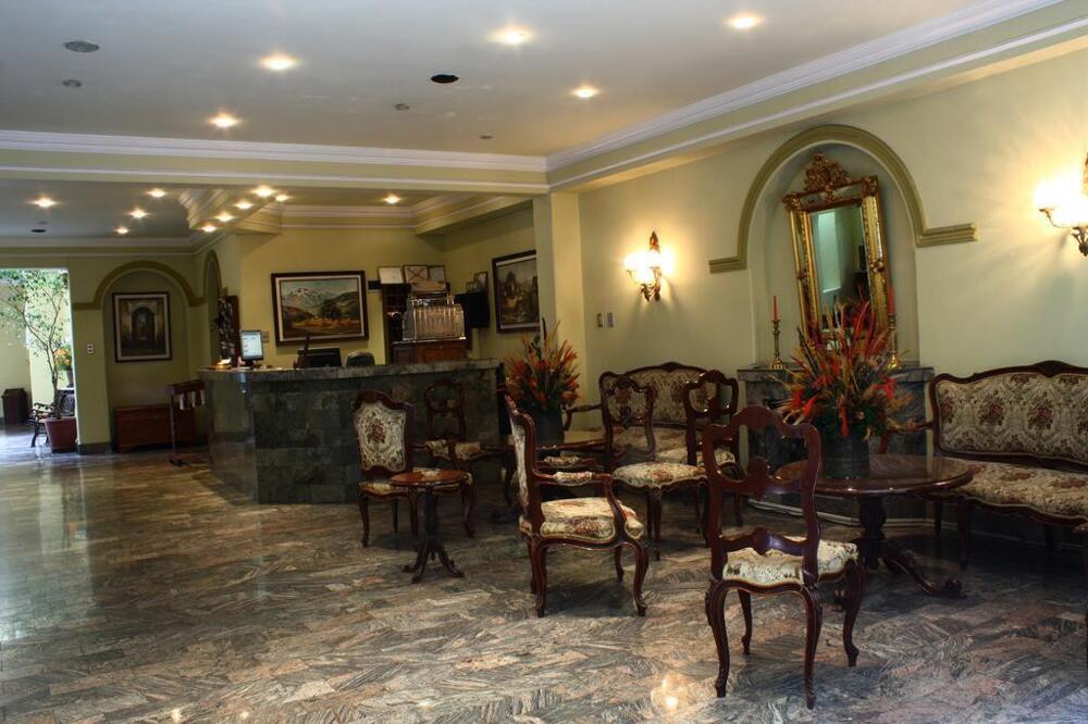 Foto general de Capital Plaza Hotel