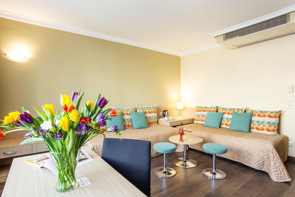 Foto de una habitación de Geneva Hotel