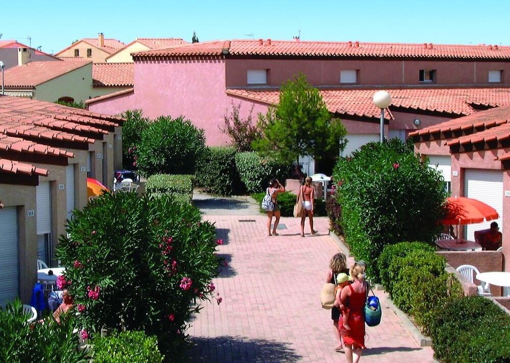 Foto general de Lagrange Grand Bleu Vacances – Résidence Les Jardins de Neptune
