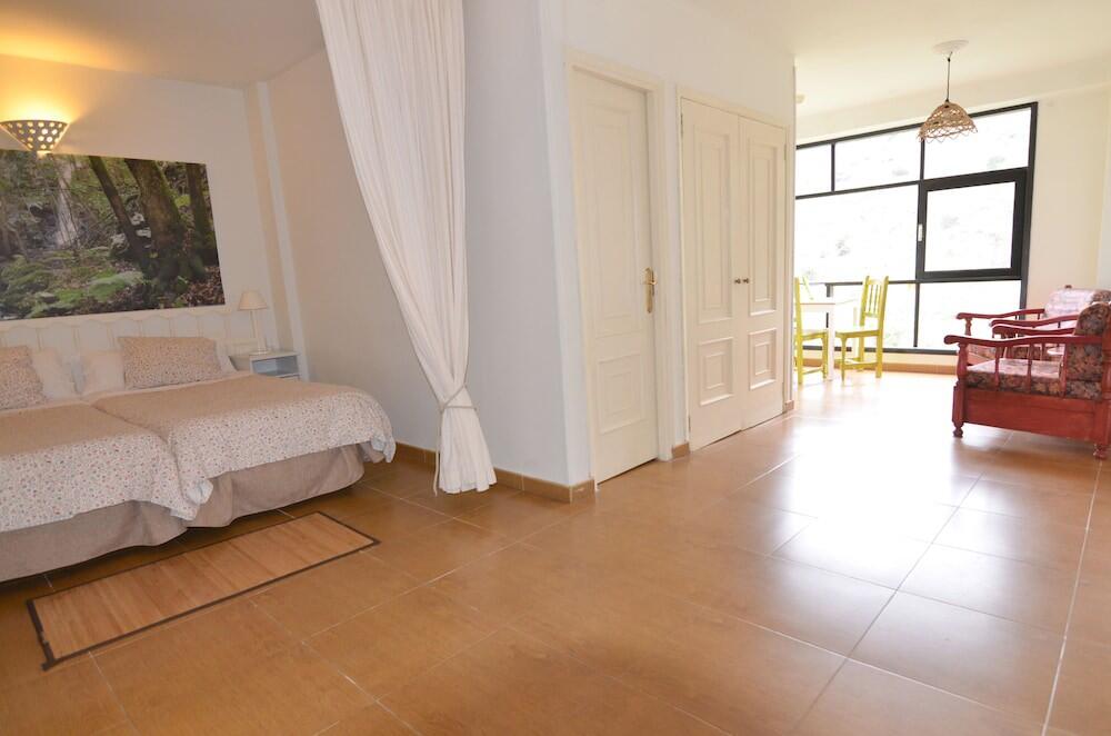 Foto de una habitación de Apartamentos Los Telares
