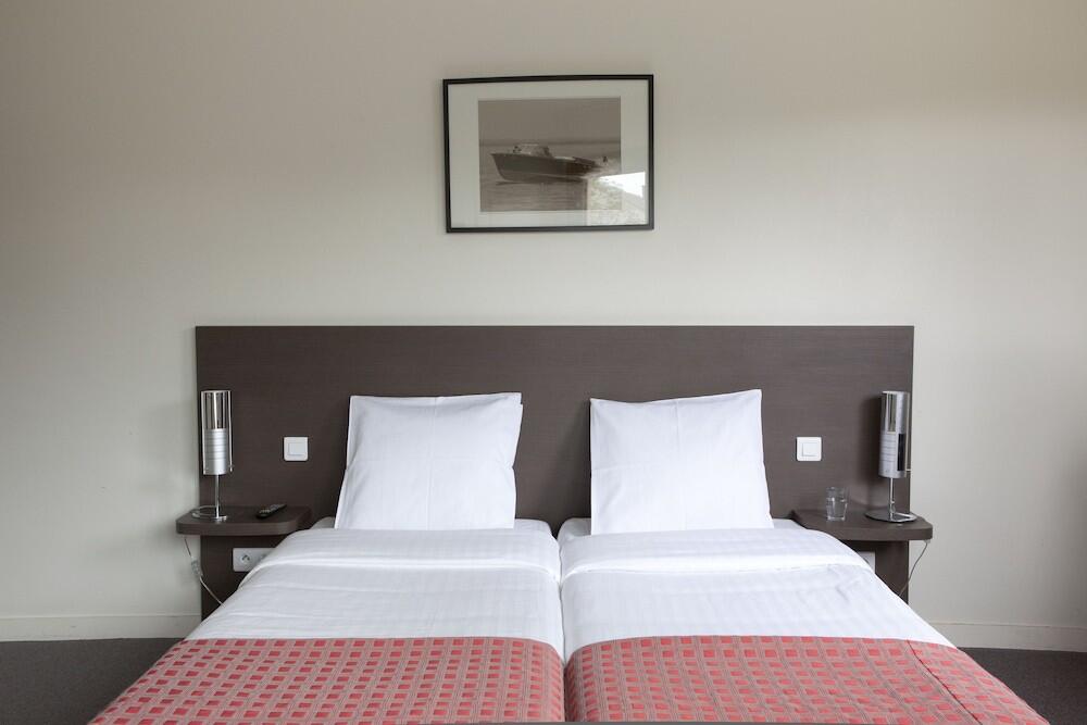 Foto de una habitación de Hotel Villa Bellagio Villejuif
