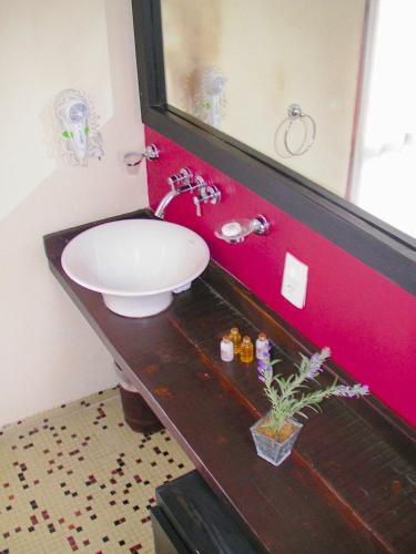 Foto del baño de Altos Medanos Cabañas &amp;amp; Club de Bosque