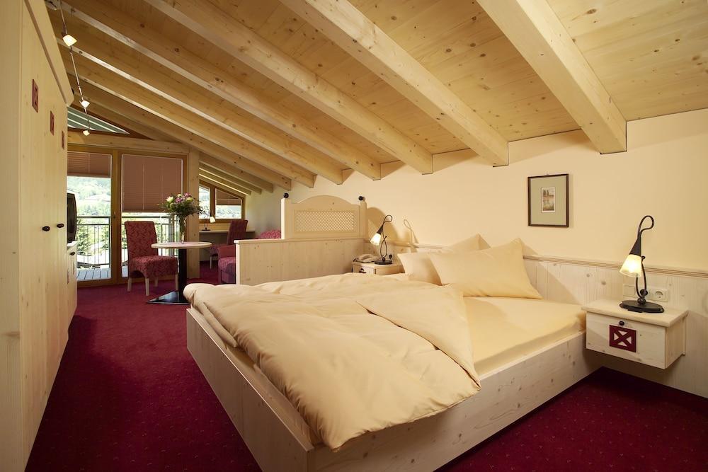 Foto de una habitación de Aktiv Hotel Schweizerhof Kitzbühel
