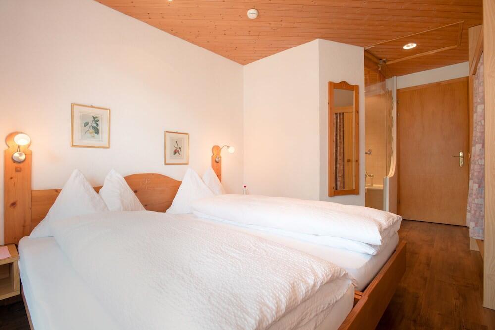 Room – Hotel Sonnenberg