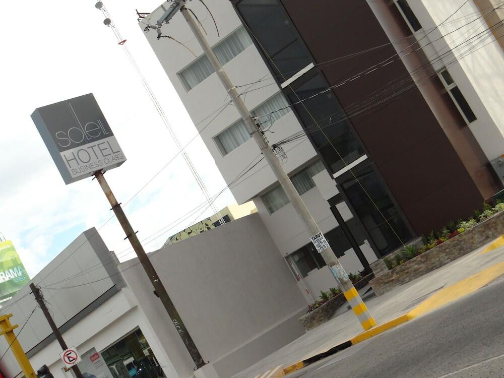 Foto del exterior de Hotel Soleil Business Class