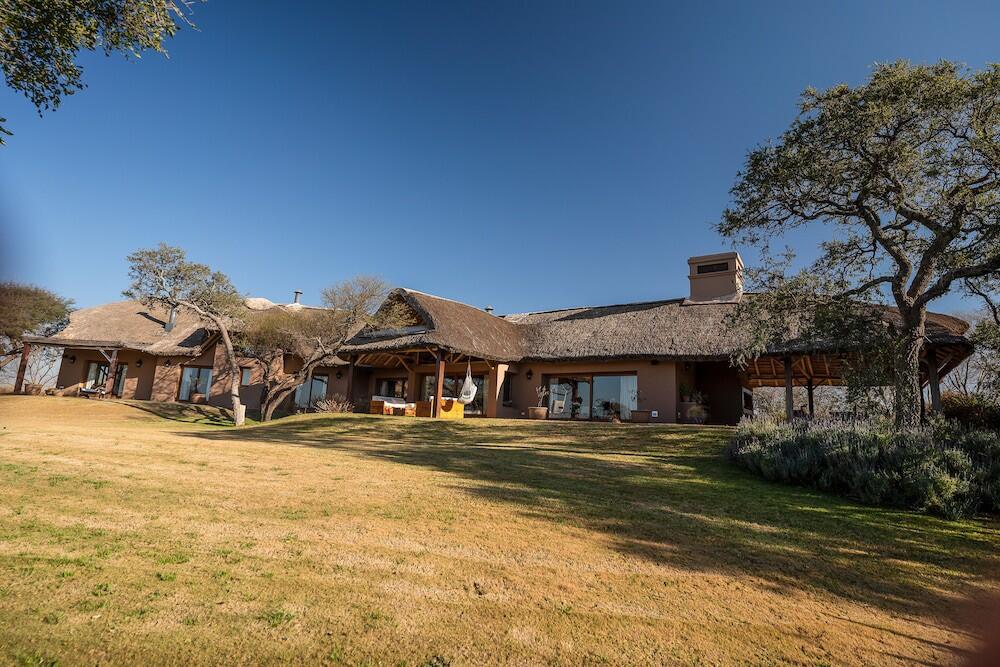 Foto del exterior de Hotel Estancia El Colibri