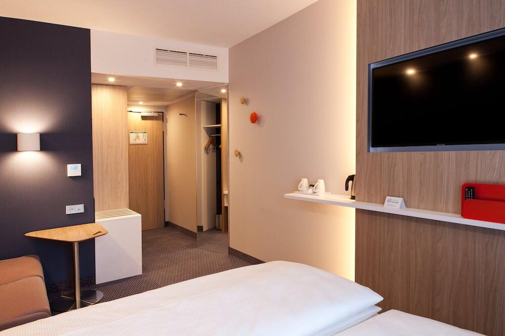 Foto de una habitación de Holiday Inn Express - Offenburg, an IHG Hotel