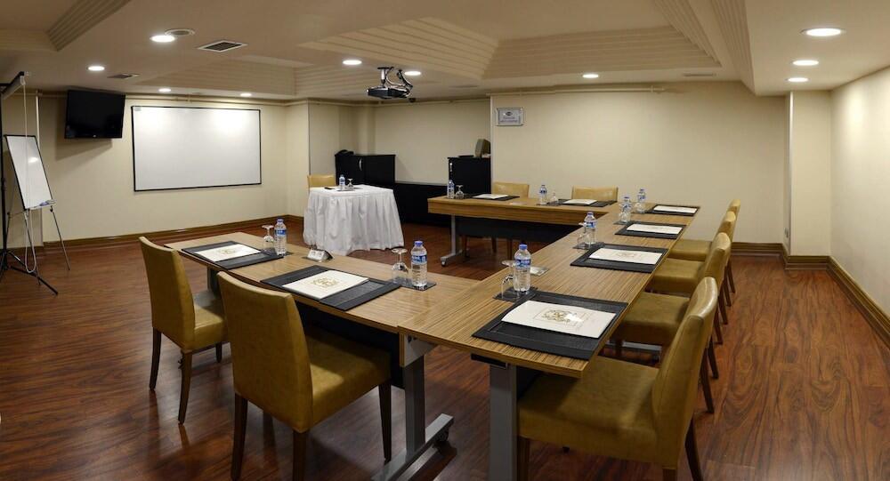 Foto general de Hotel Buyuk Keban