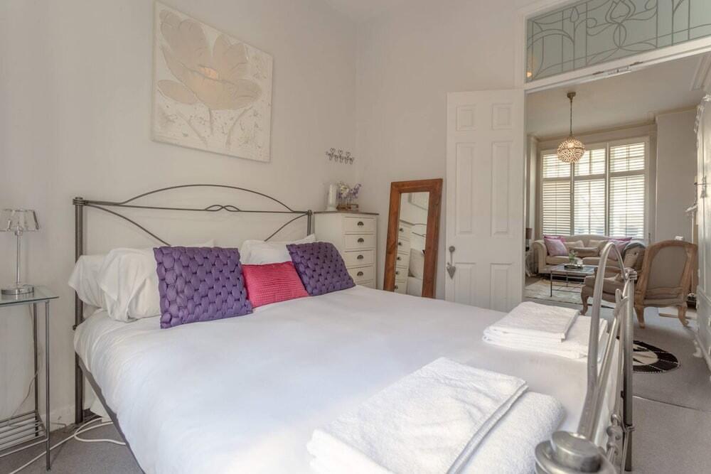Foto de una habitación de Stylish Apartment near Battersea Park