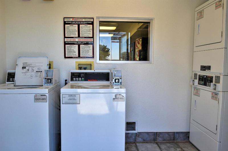 Photo – Motel 6-Santa Nella, CA - Los Banos - Interstate 5