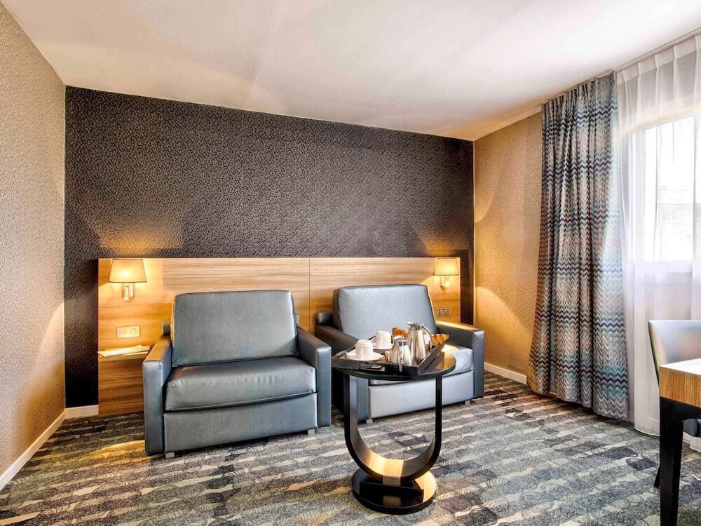 Foto de una habitación de Mercure Cabourg Hôtel &amp;amp; Spa
