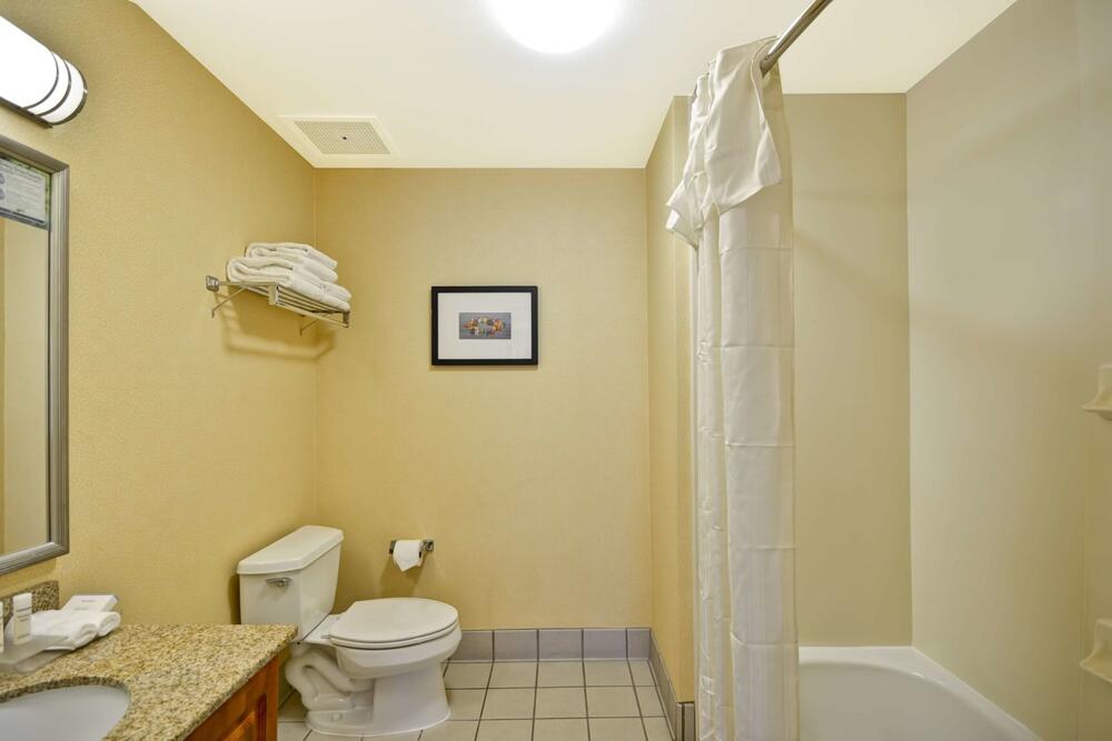 Foto del baño de Hotel Homewood Suites by Hilton - Oakland Waterfront