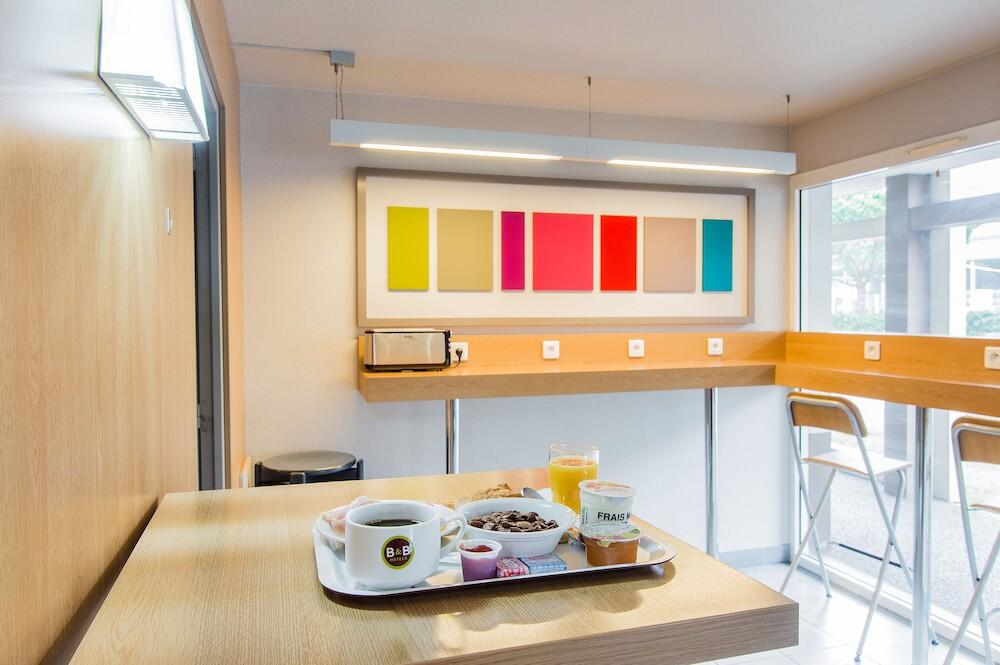 Dining – B&amp;amp;B HOTEL Bordeaux Mérignac Hôtel de Ville