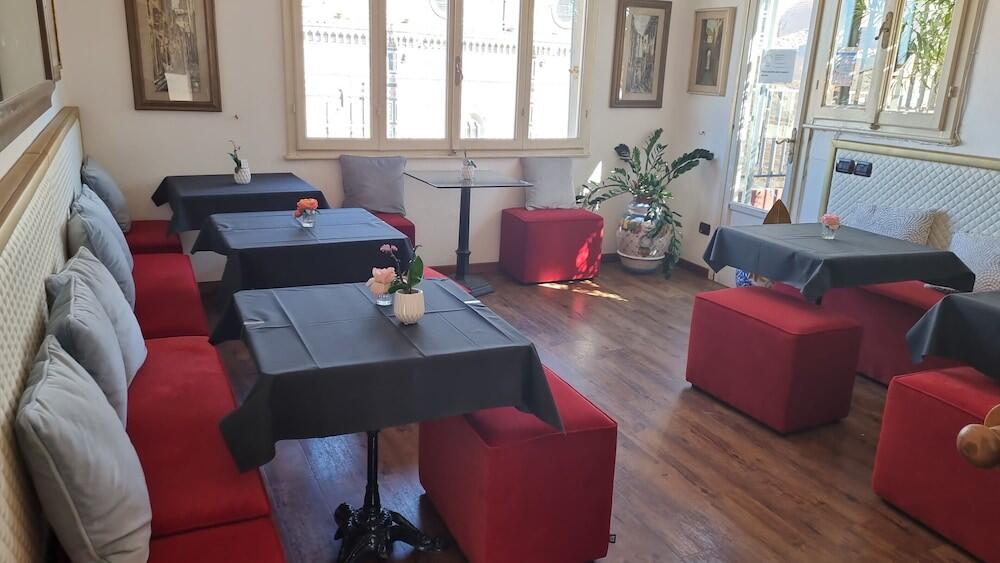 Foto de restauración de Hotel Villani