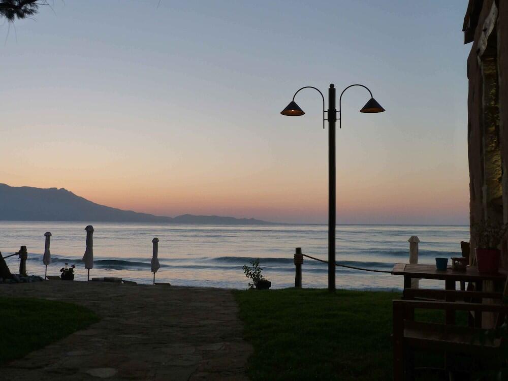 Foto del exterior de Hotel Azure Beach