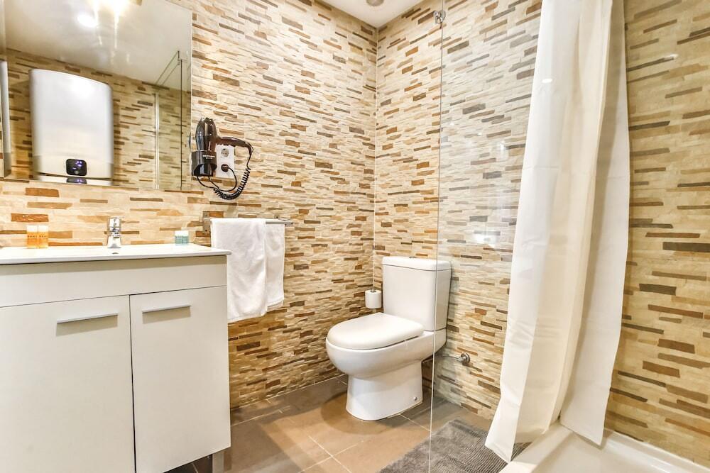 Foto del baño de Hotel Laramond Barcelona Rooms