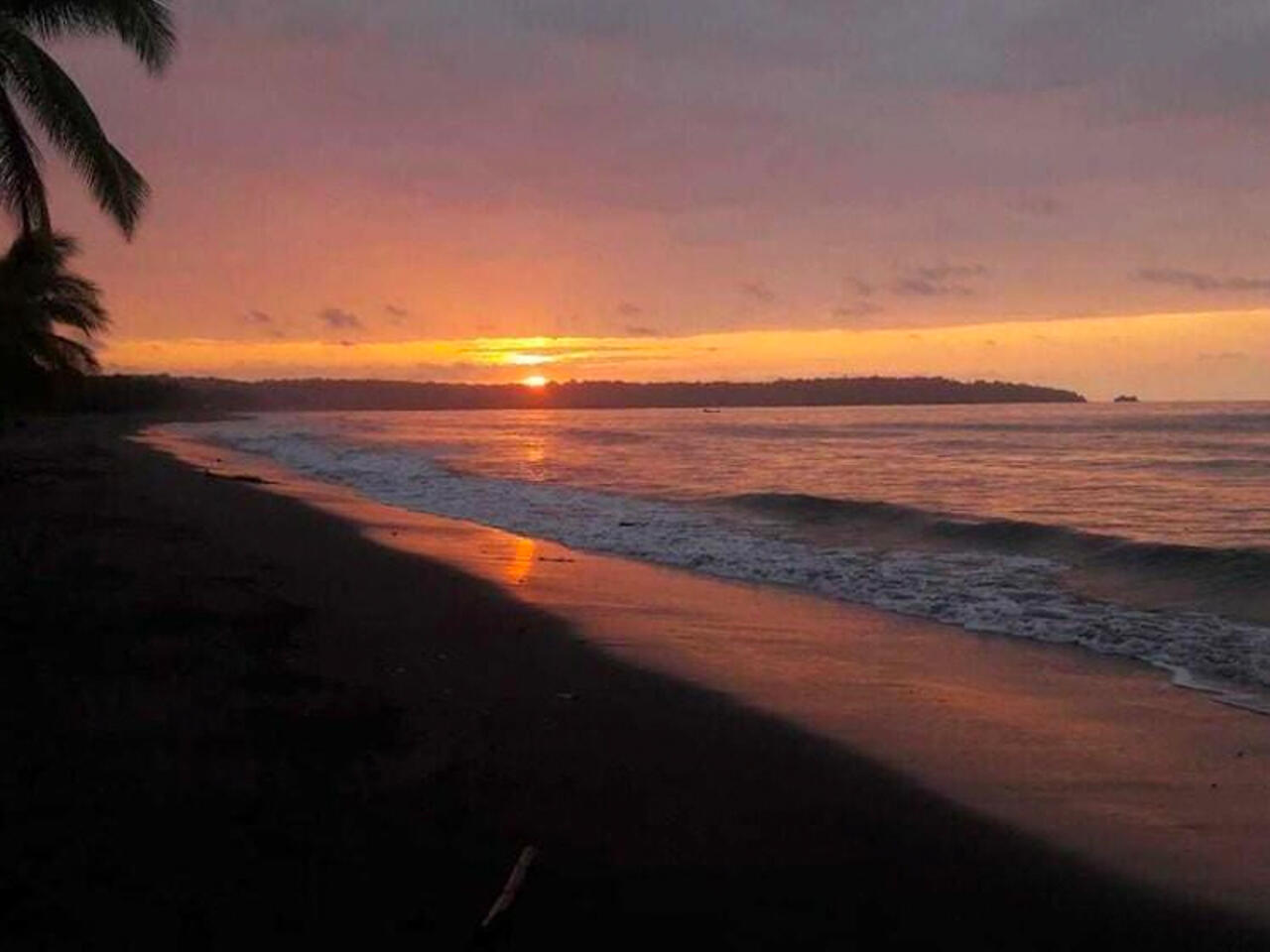Fotografía de hoteles en nuquí colombia