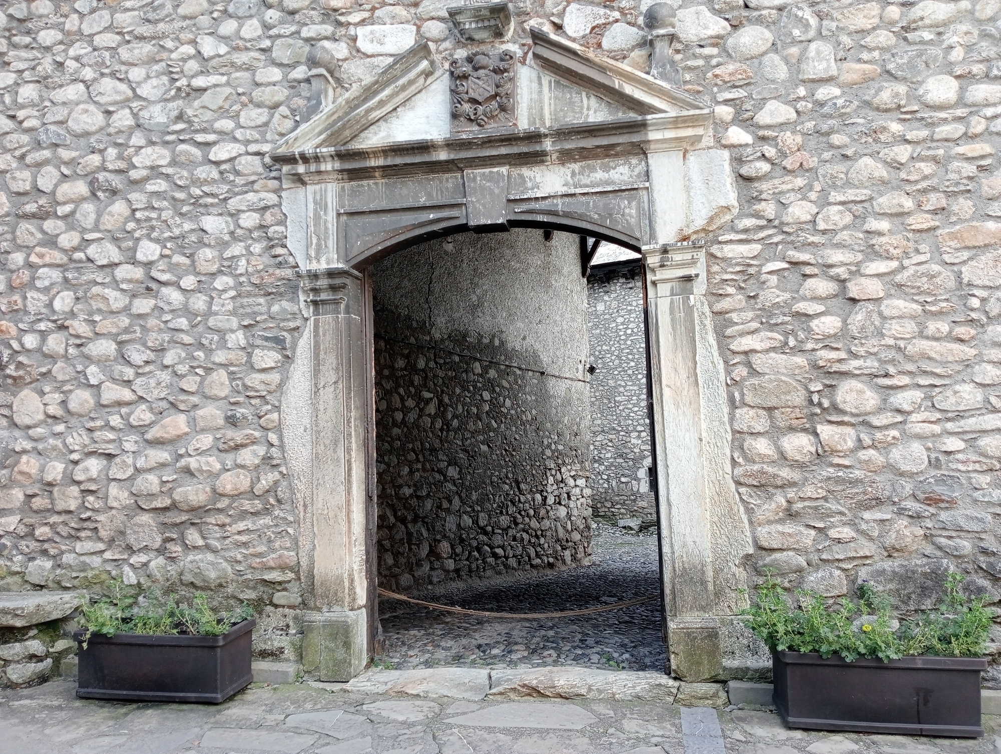 Anciles
